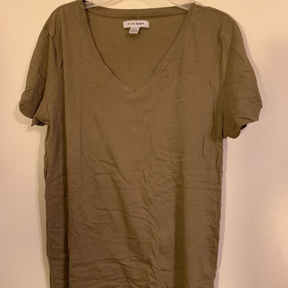Pure navy olive green t-shirt